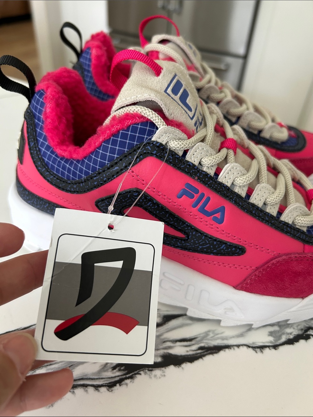 NWT - FILA Disruptor 2 Premium Sneakers Athletic Shoes - Picture 6 of 9